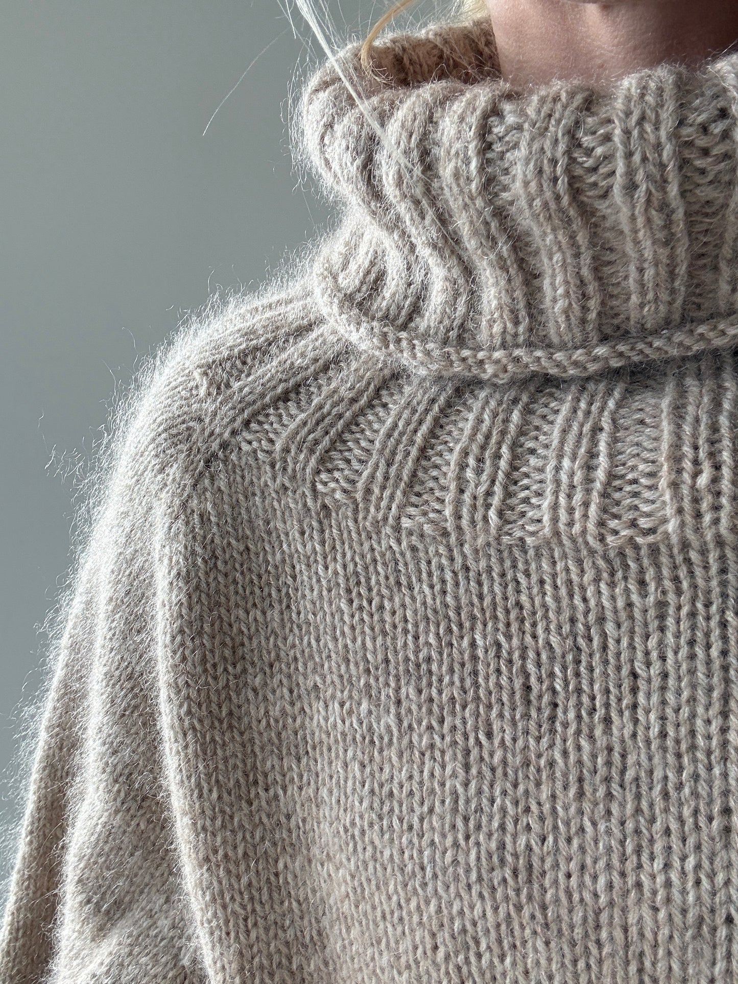 Marlowe Sweater (deutsch)