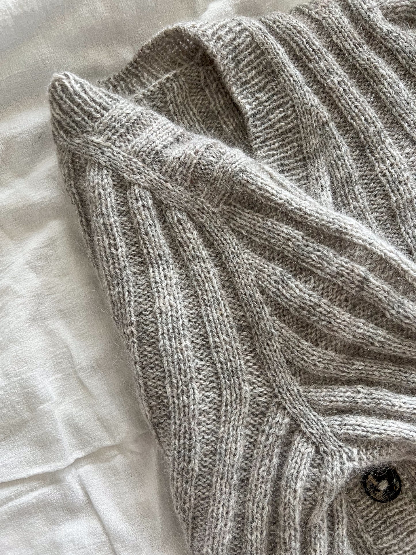 Oda Cardigan (dansk)