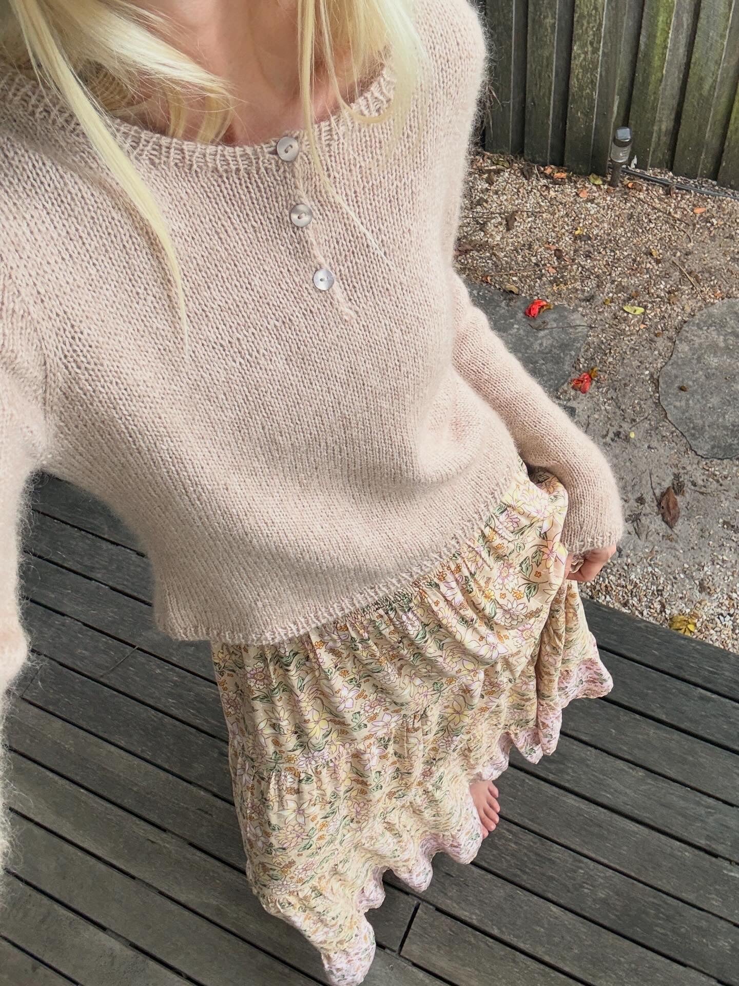 Cottage Blouse (English)