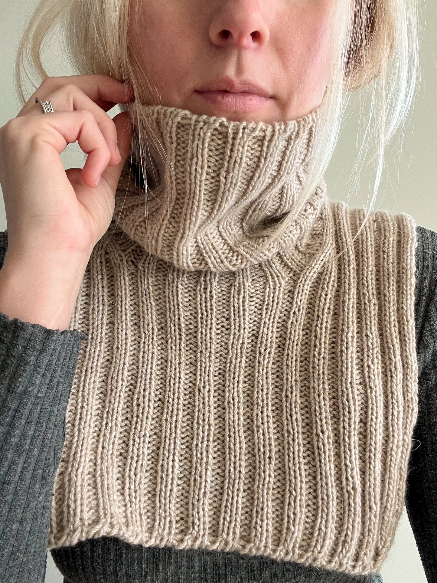 Autumn Neck (norsk)