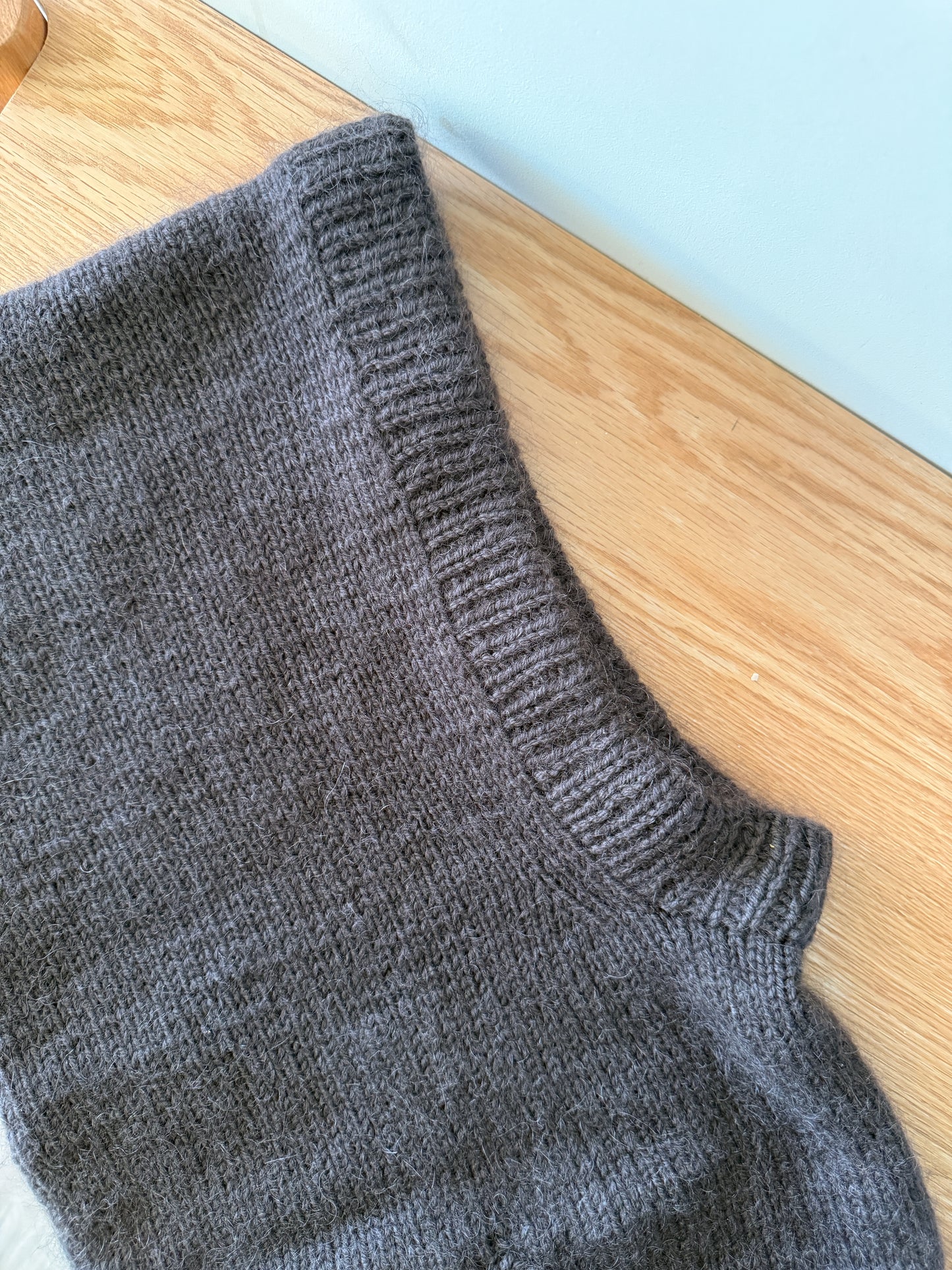 Sage Hood (svenska)