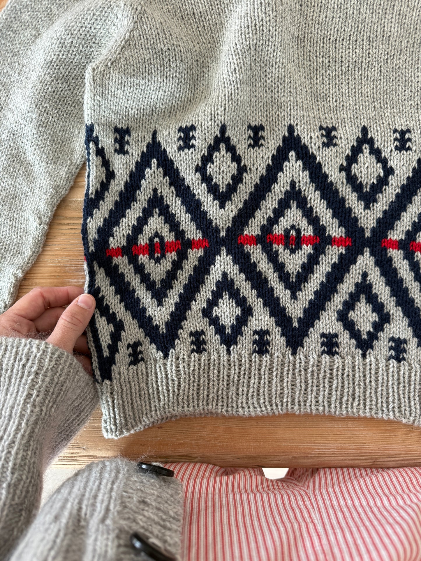 Frigg Sweater Junior (english)