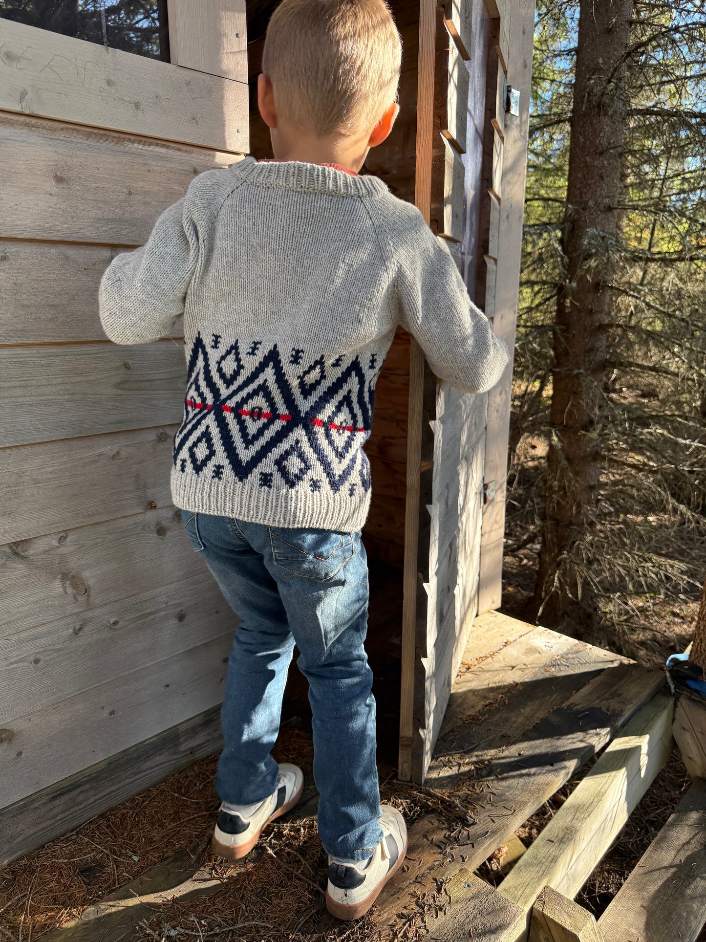 Frigg Sweater Junior (english)