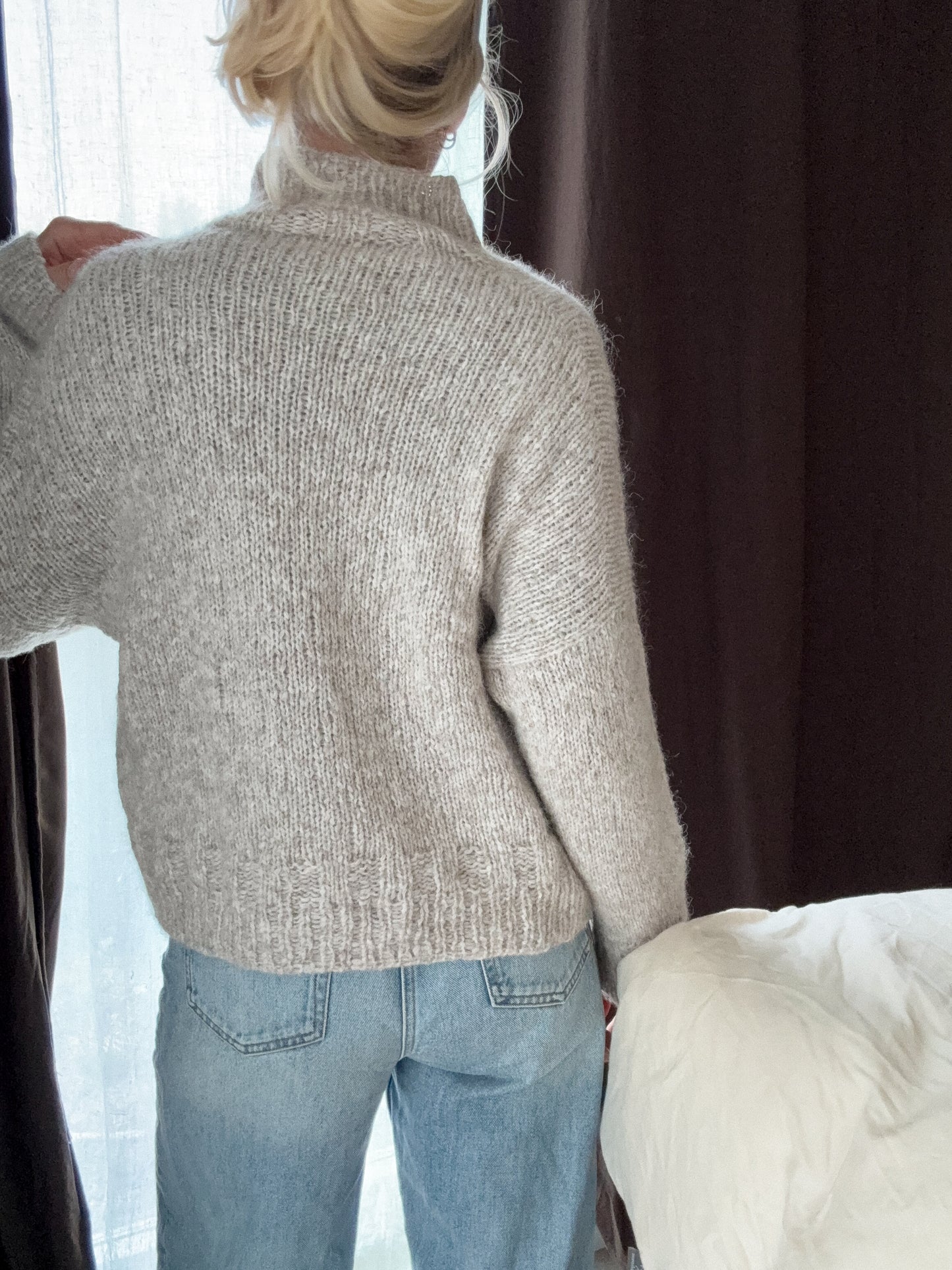 Almondy Sweater (dansk)