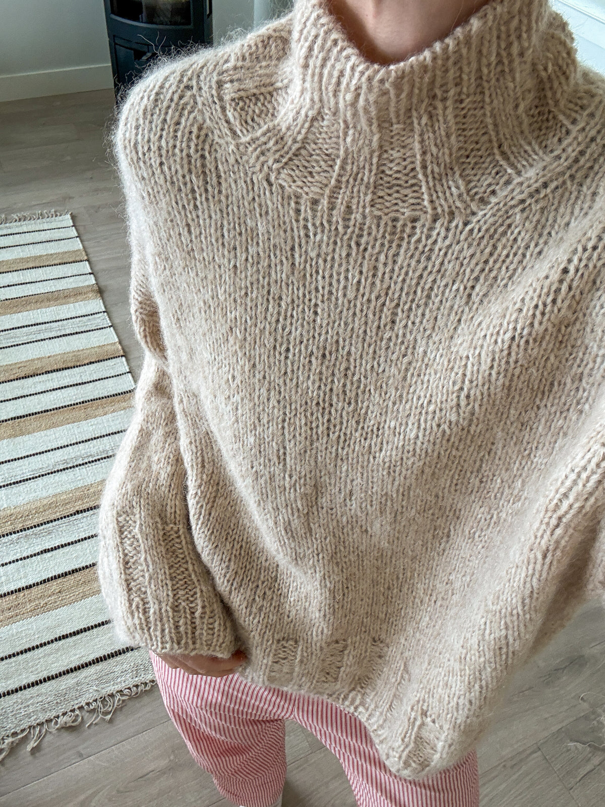 Almondy Sweater (dansk)